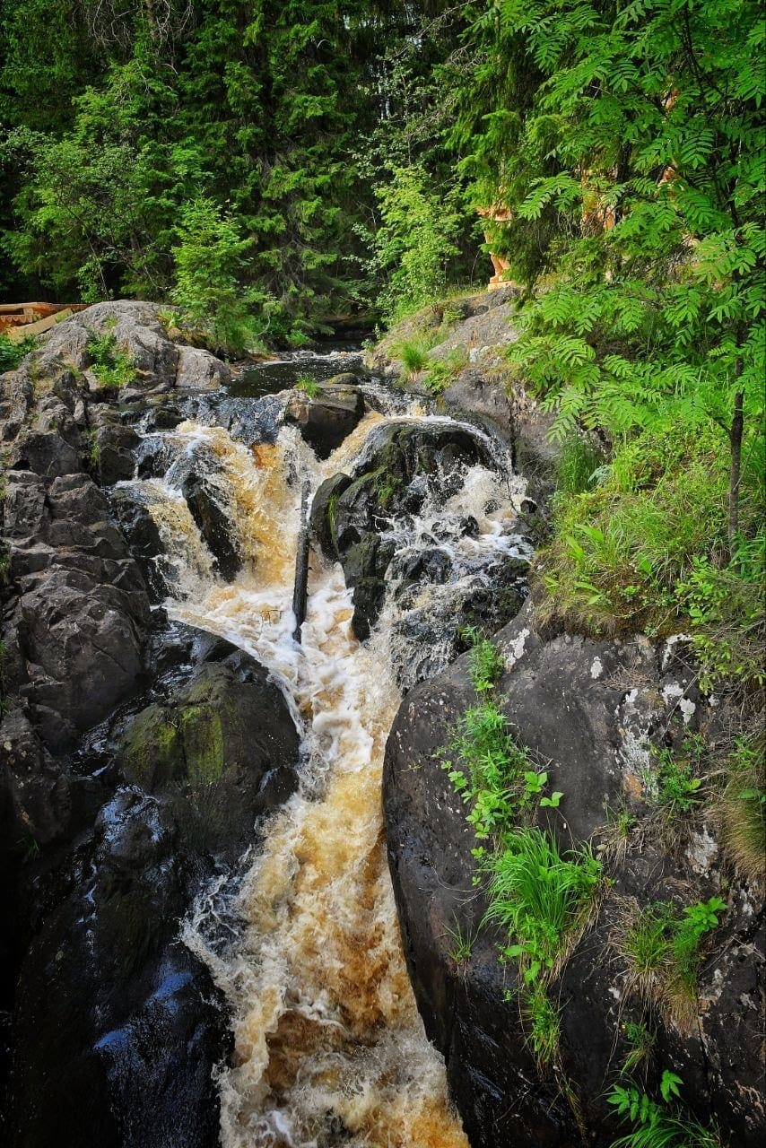 Долина водопадов